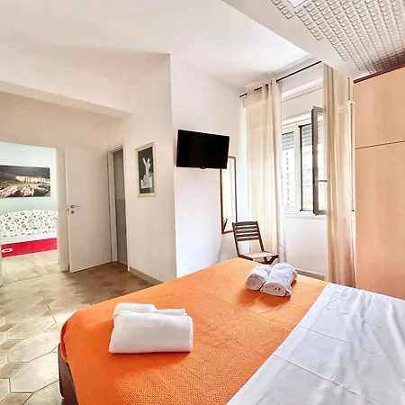 Elena Apartment