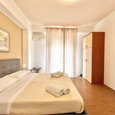 Elena Apartment Cefalu